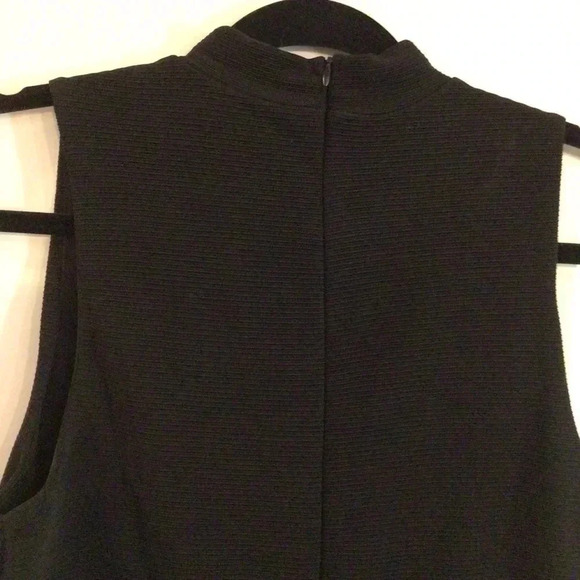 One Love Clothing Los Angeles Women’s Dress Size Medium Peplum Mock Neck - Picture 3 of 5